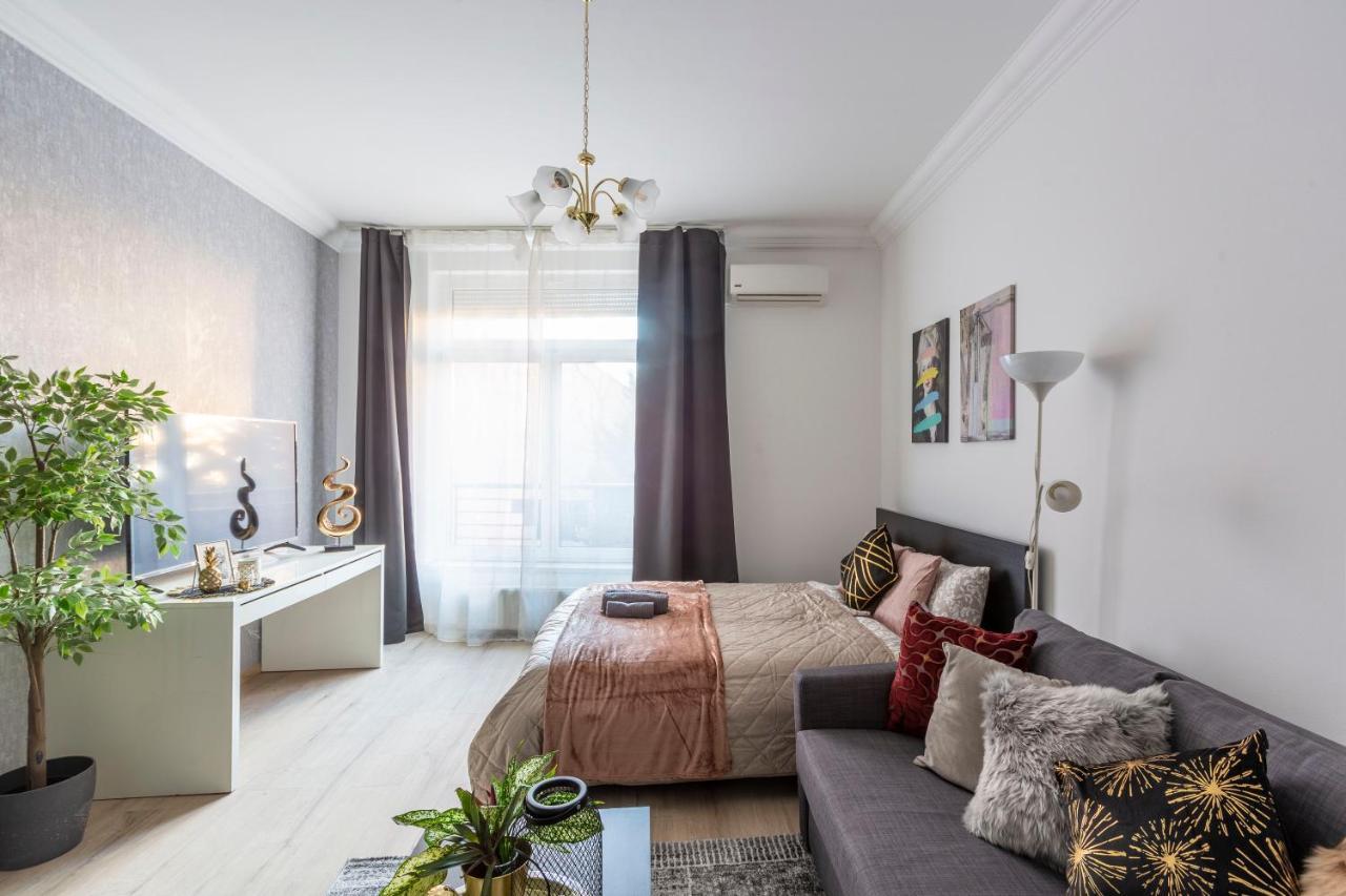 Deluxe Quentin Apartment Next To The Synagogue Budapest Luaran gambar