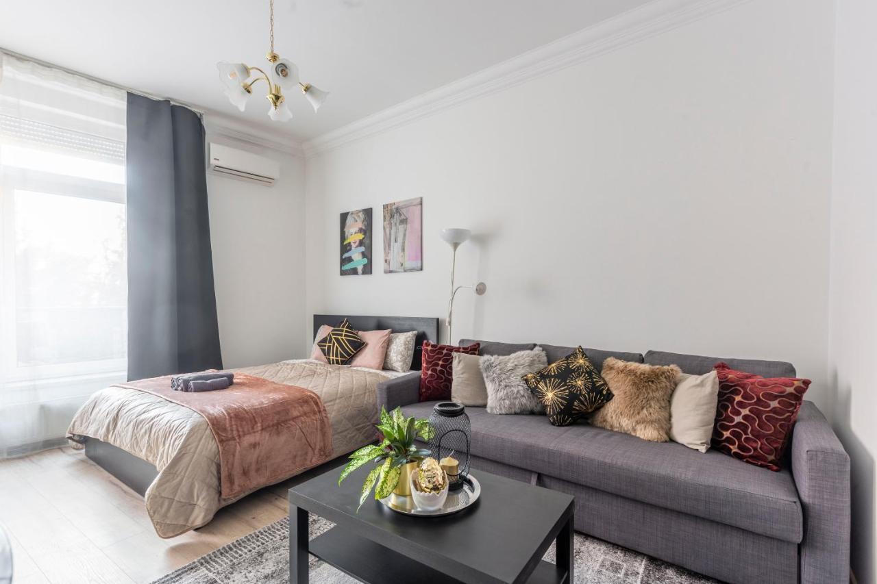 Deluxe Quentin Apartment Next To The Synagogue Budapest Luaran gambar